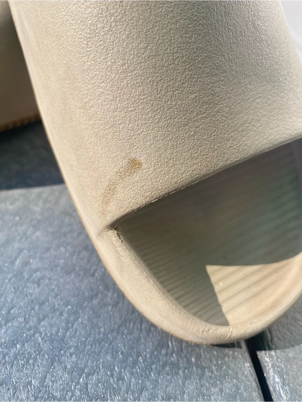 Nike minimal slip